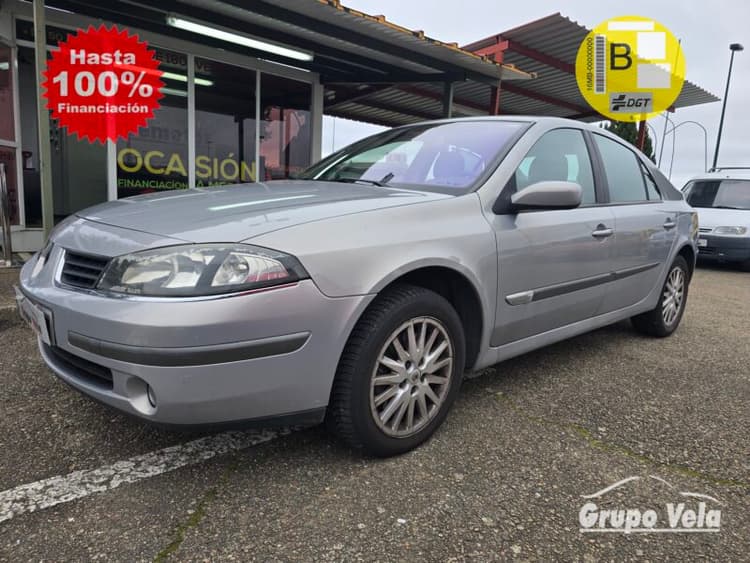 Miniatura 4 de 5 del coche: RENAULT LAGUNA