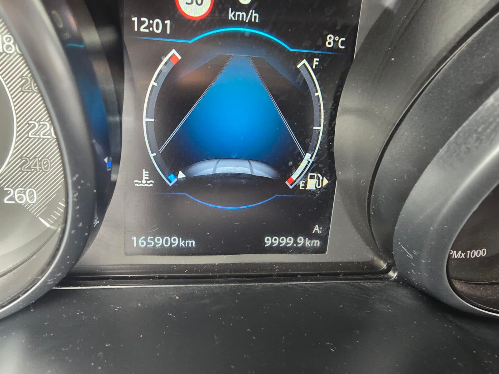 JAUGAR E-PACE — foto principal