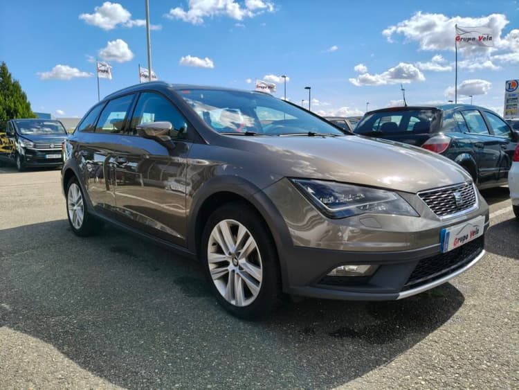 Miniatura 4 de 5 del coche: SEAT LEON XPERIENCE 4 DRIVE