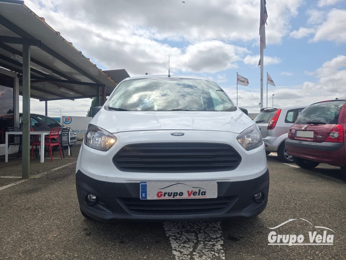 FORD TRANSIT COURIER — foto 2