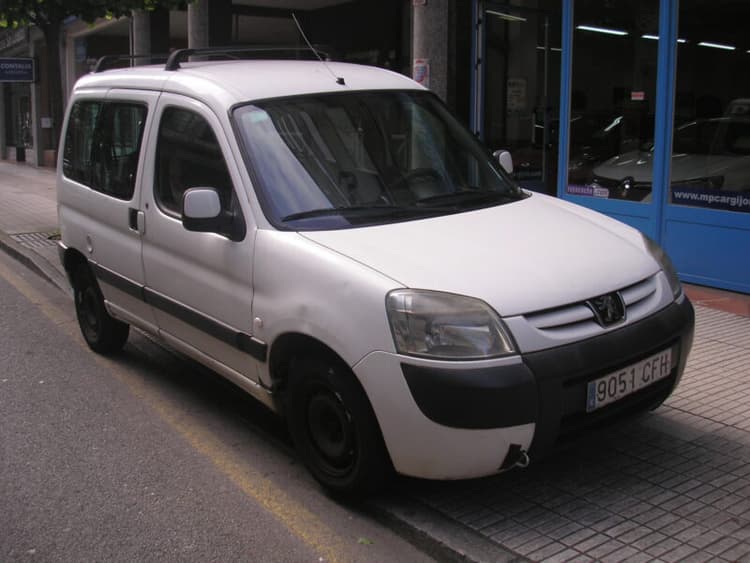 Miniatura 1 de 5 del coche: Peugeot Partner 1.9 D Combi 70cv