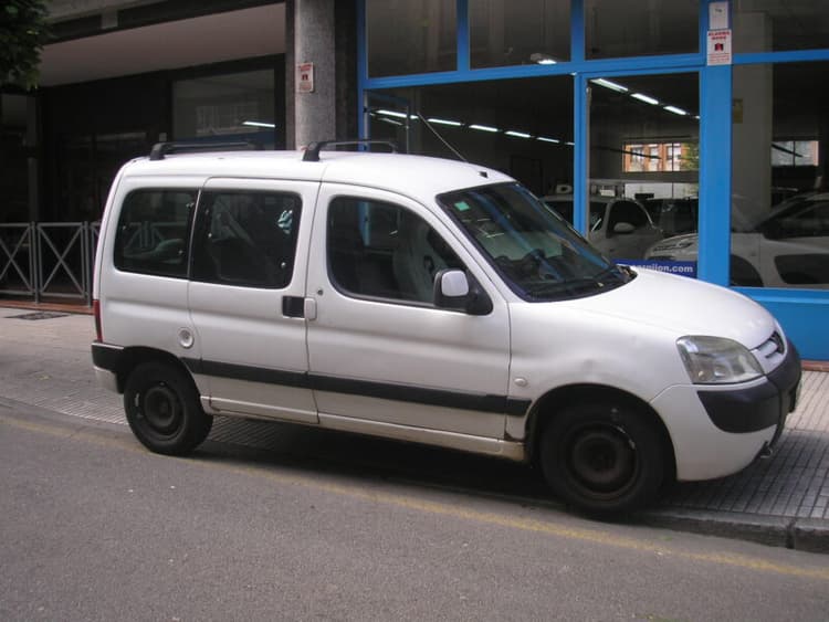 Miniatura 3 de 5 del coche: Peugeot Partner 1.9 D Combi 70cv