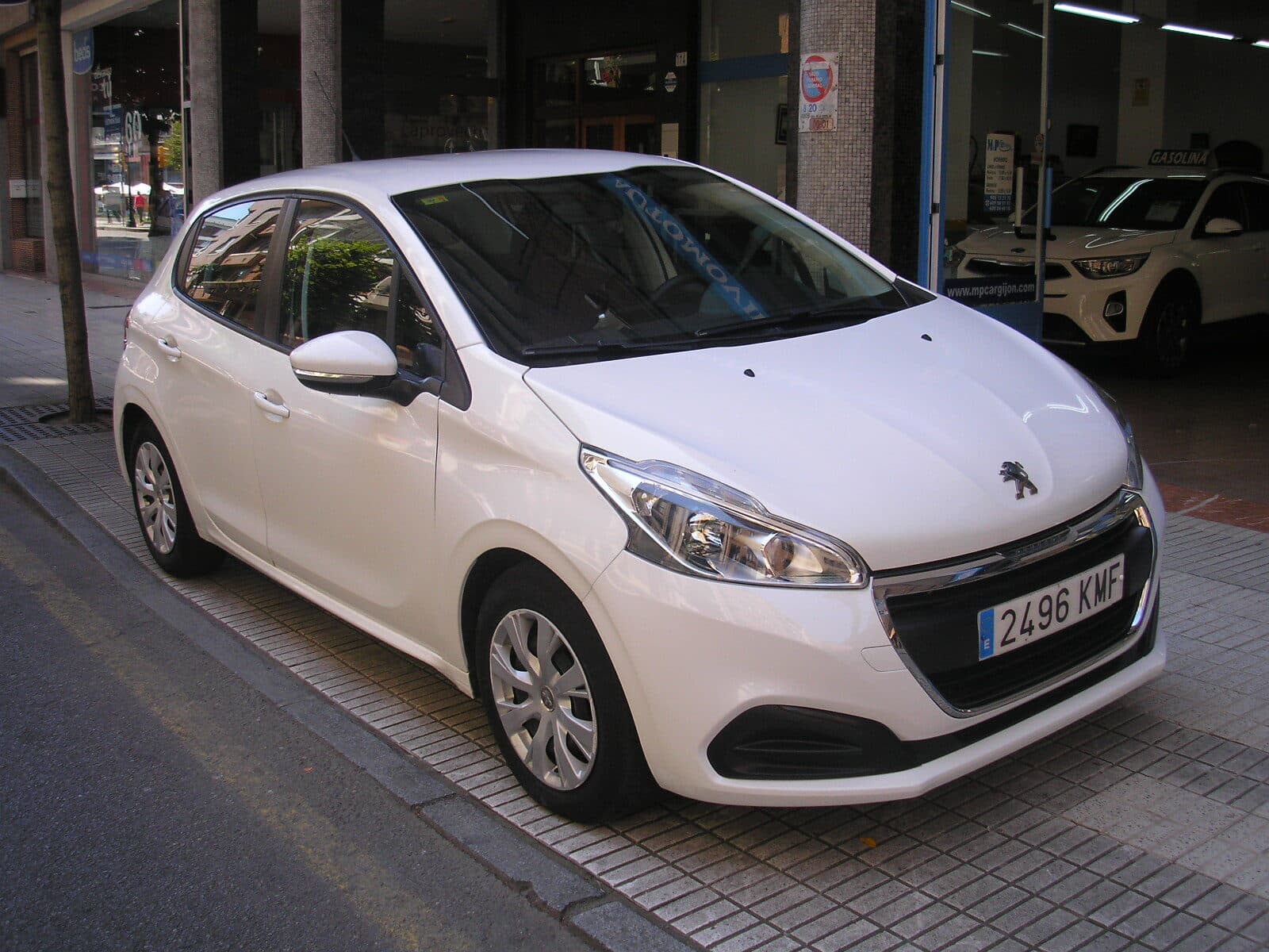 Peugeot 208 1.6 Hdi Active 5p 100cv — foto principal
