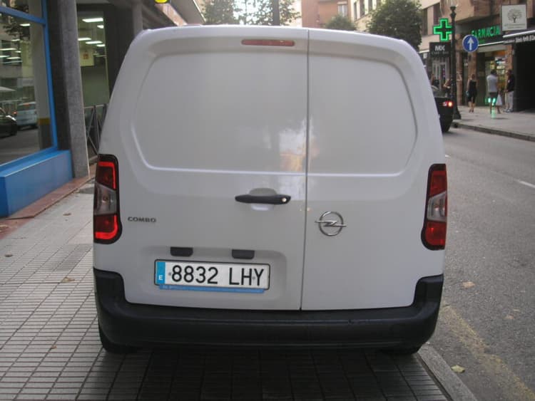 Miniatura 5 de 5 del coche: Opel Combo 1.5 Cdti Expression Van 102cv