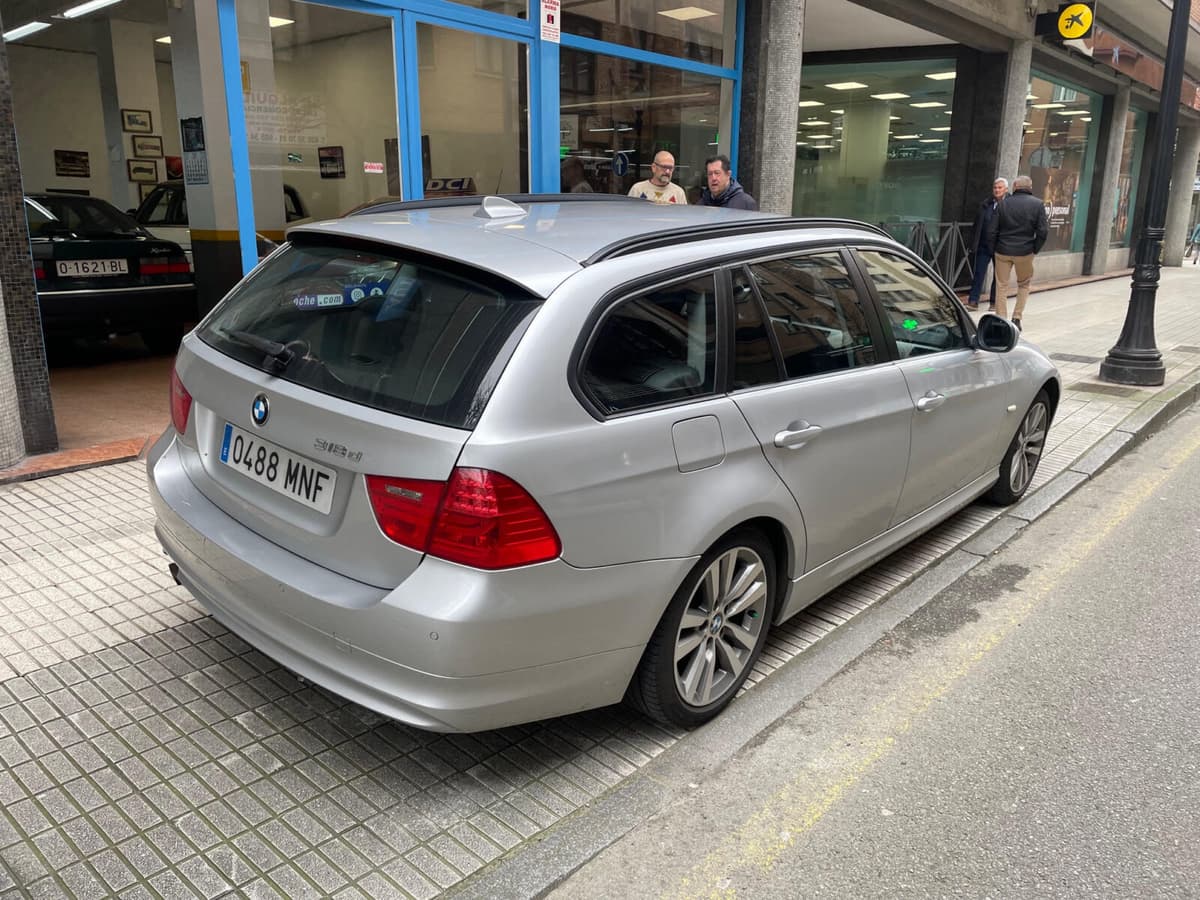 Bmw 318 D Touring 143cv — foto 2