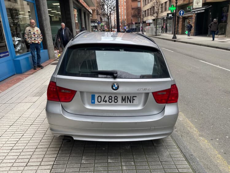 Miniatura 5 de 5 del coche: Bmw 318 D Touring 143cv
