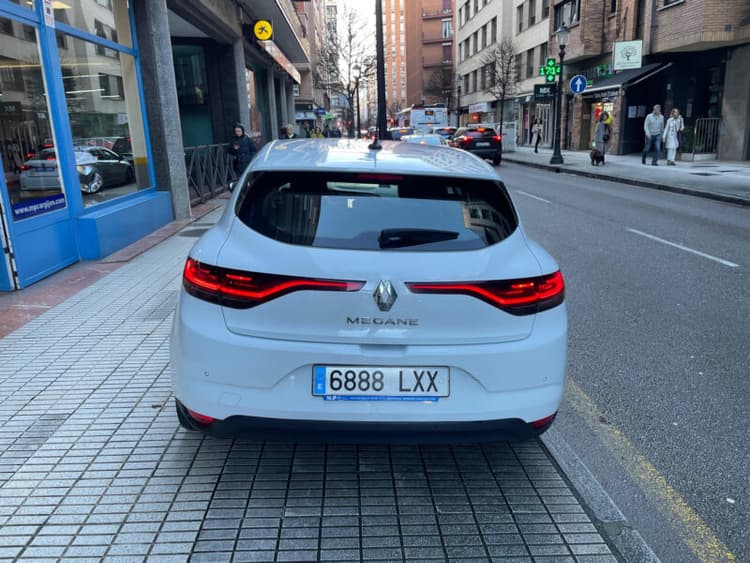 Miniatura 5 de 5 del coche: Renault Megane 1.5 Dci Business 5p 115cv