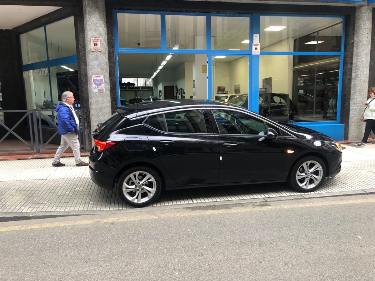 Opel Astra 1.4 Turbo Business 125cv — foto 3