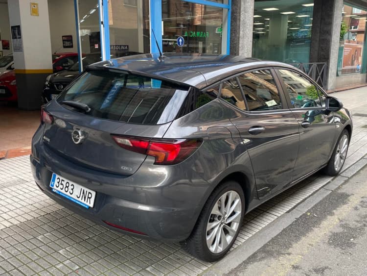 Miniatura 2 de 5 del coche: Opel Astra 1.6 Cdti Selective 5p 110cv