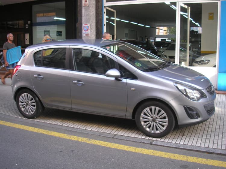 Miniatura 3 de 5 del coche: Opel Corsa 1.3 Cdti 5p 95cv