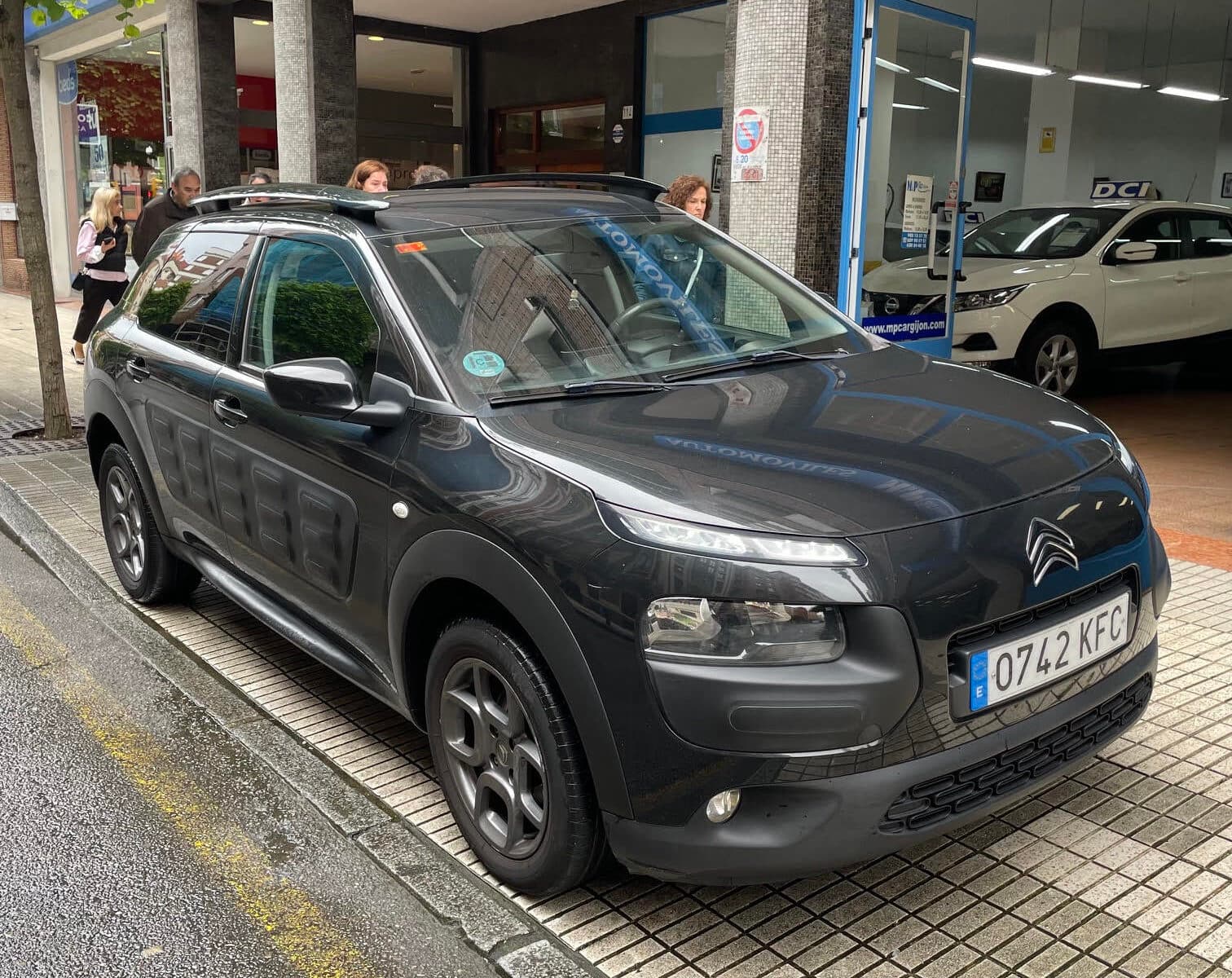 Citroen C4 Cactus 1.6 Hdi Shine 100cv — foto principal