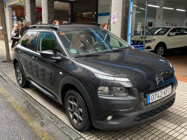 Miniatura 1 de 5 del coche: Citroen C4 Cactus 1.6 Hdi Shine 100cv