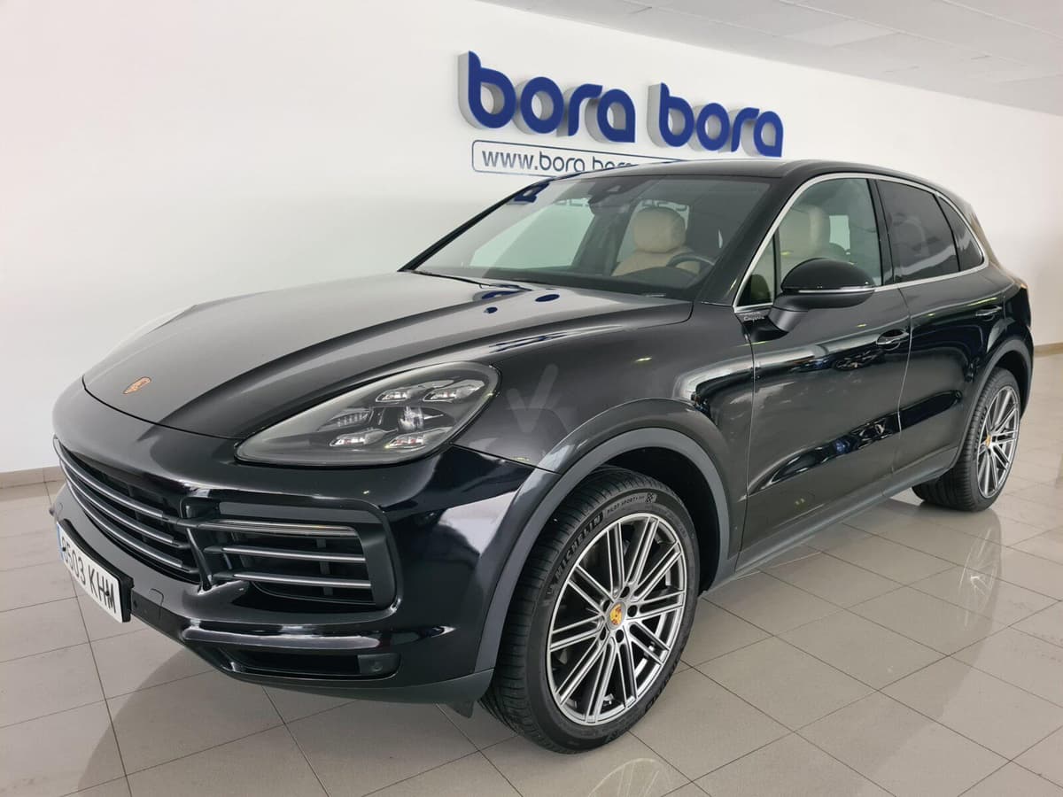 PORSCHE CAYENNE — foto 2