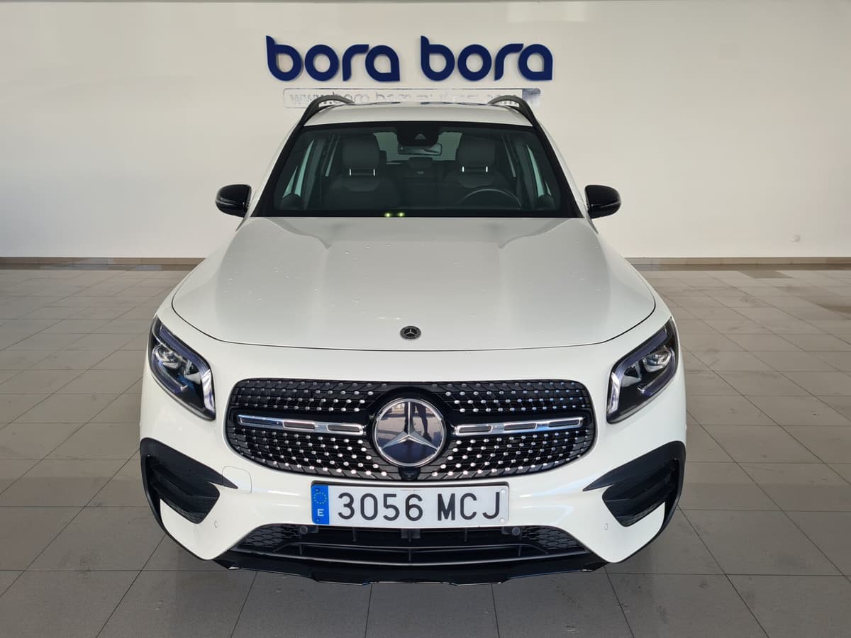MERCEDES GLB 220 D AMG — foto 3