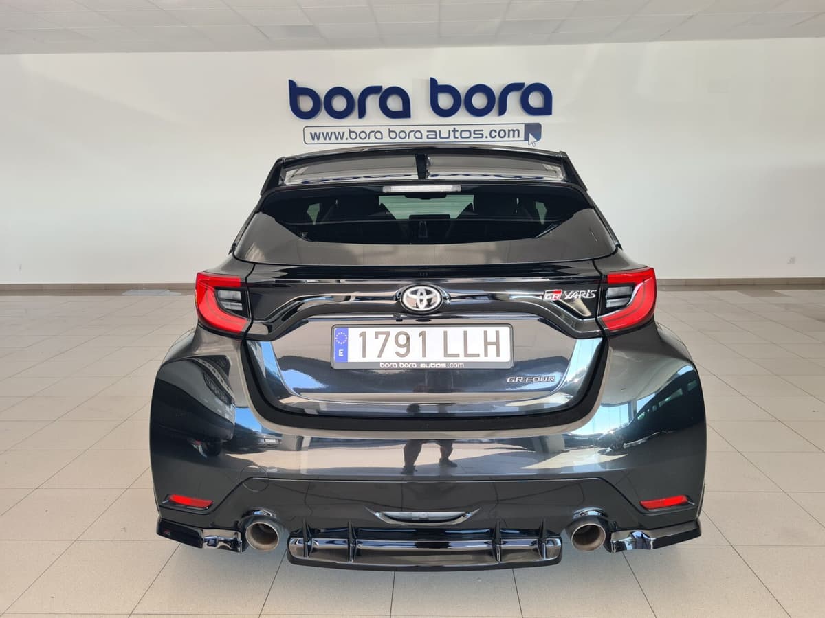 TOYOTA YARIS CIRCUIT PACK — foto 3