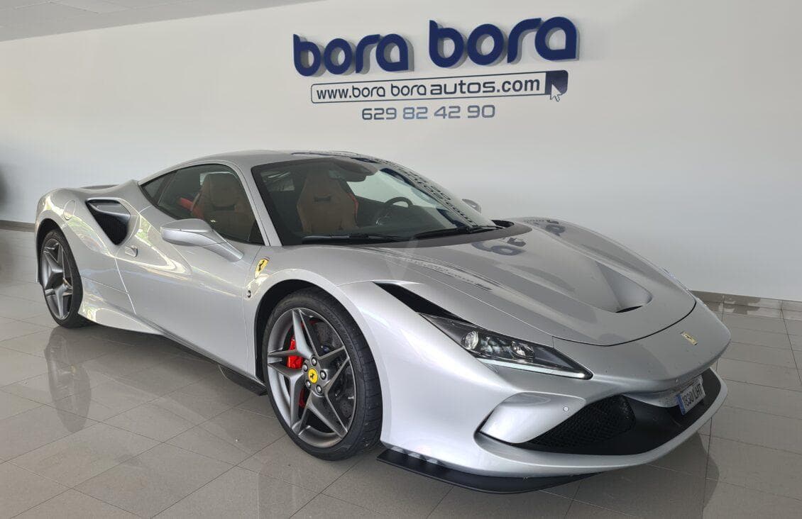 FERRARI F8 TRIBUTO — foto principal