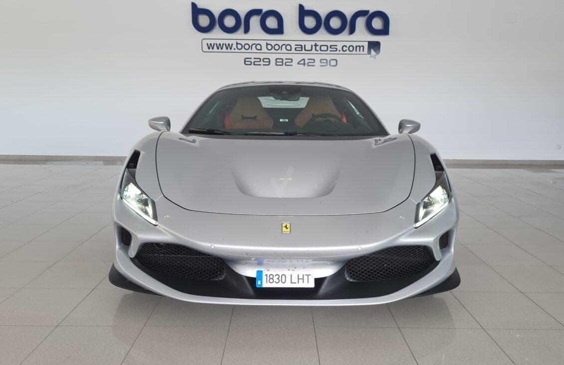 FERRARI F8 TRIBUTO — foto 5