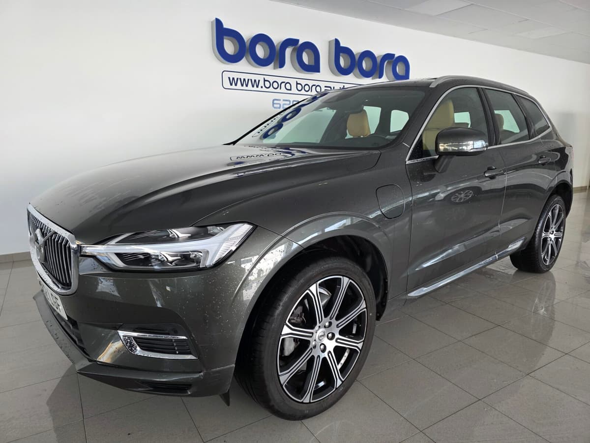 VOLVO XC60 T8 INSCRIPTION — foto 2