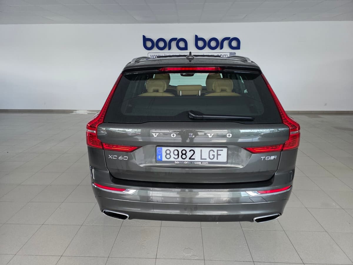 VOLVO XC60 T8 INSCRIPTION — foto 4