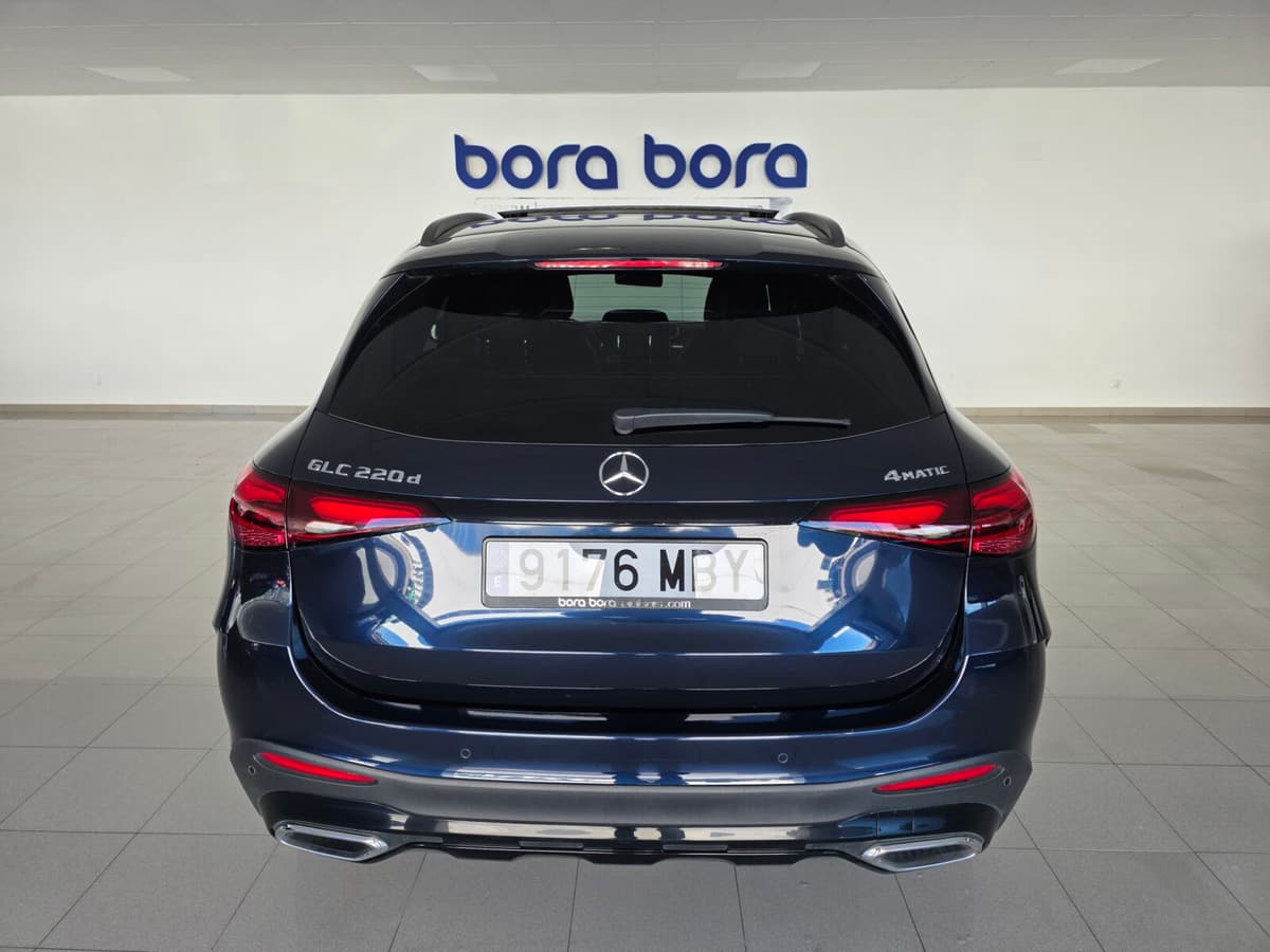 MERCEDES GLC 220D 4MATIC AMG — foto 3
