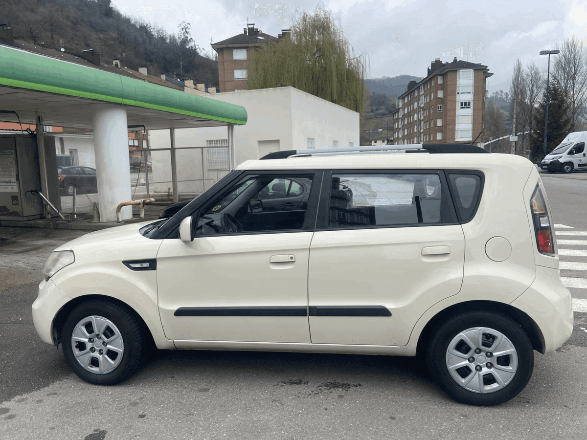 Kia Soul 1.6CRDI — foto 4