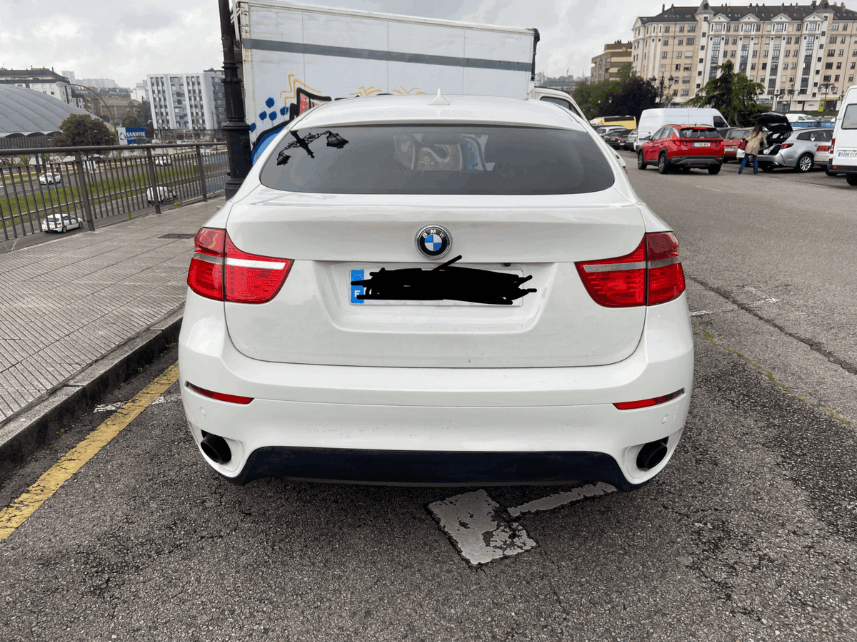 BMW X6 3.0 — foto 2
