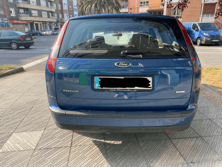 Miniatura 2 de 5 del coche: Ford Focus 1.8TDCI