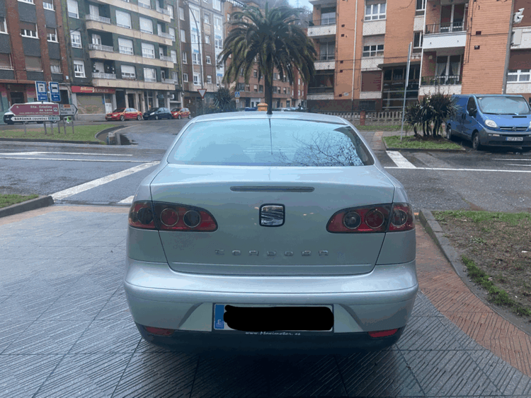 Miniatura 2 de 5 del coche: Seat Cordoba 1.9 TDI 100CV