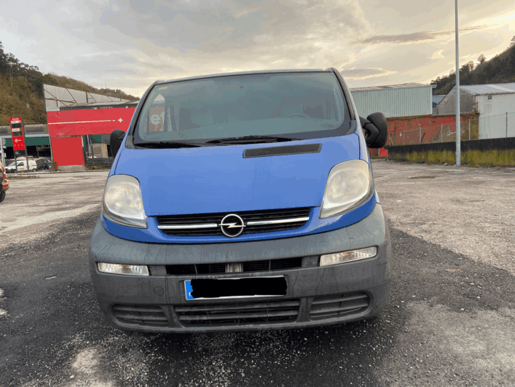 Miniatura 2 de 5 del coche: Opel Vivaro 1.9 CDTI