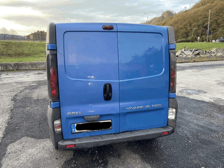 Miniatura 3 de 5 del coche: Opel Vivaro 1.9 CDTI