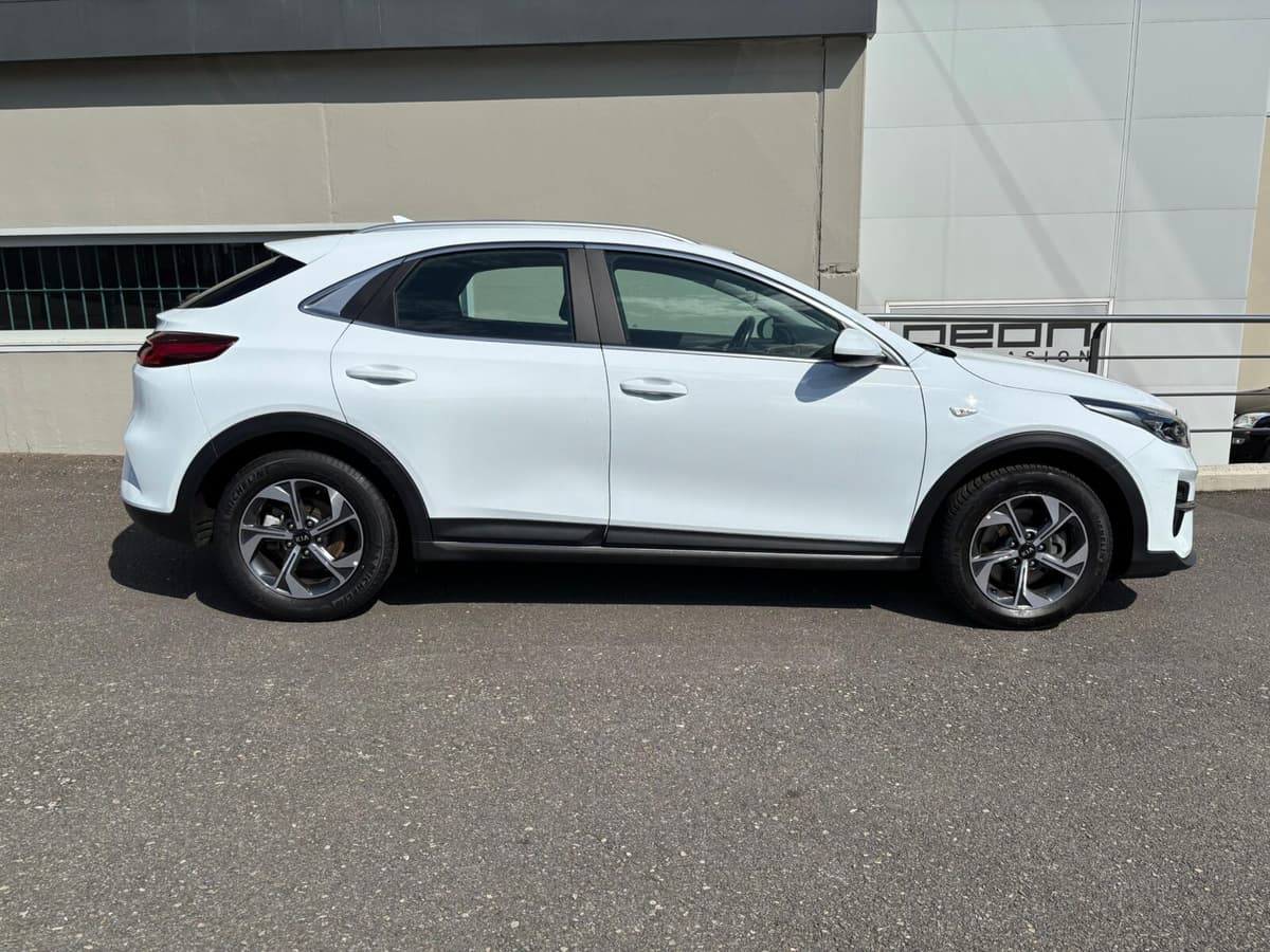 KIA XCeed 1.6 CRDI Drive 5p — foto 2