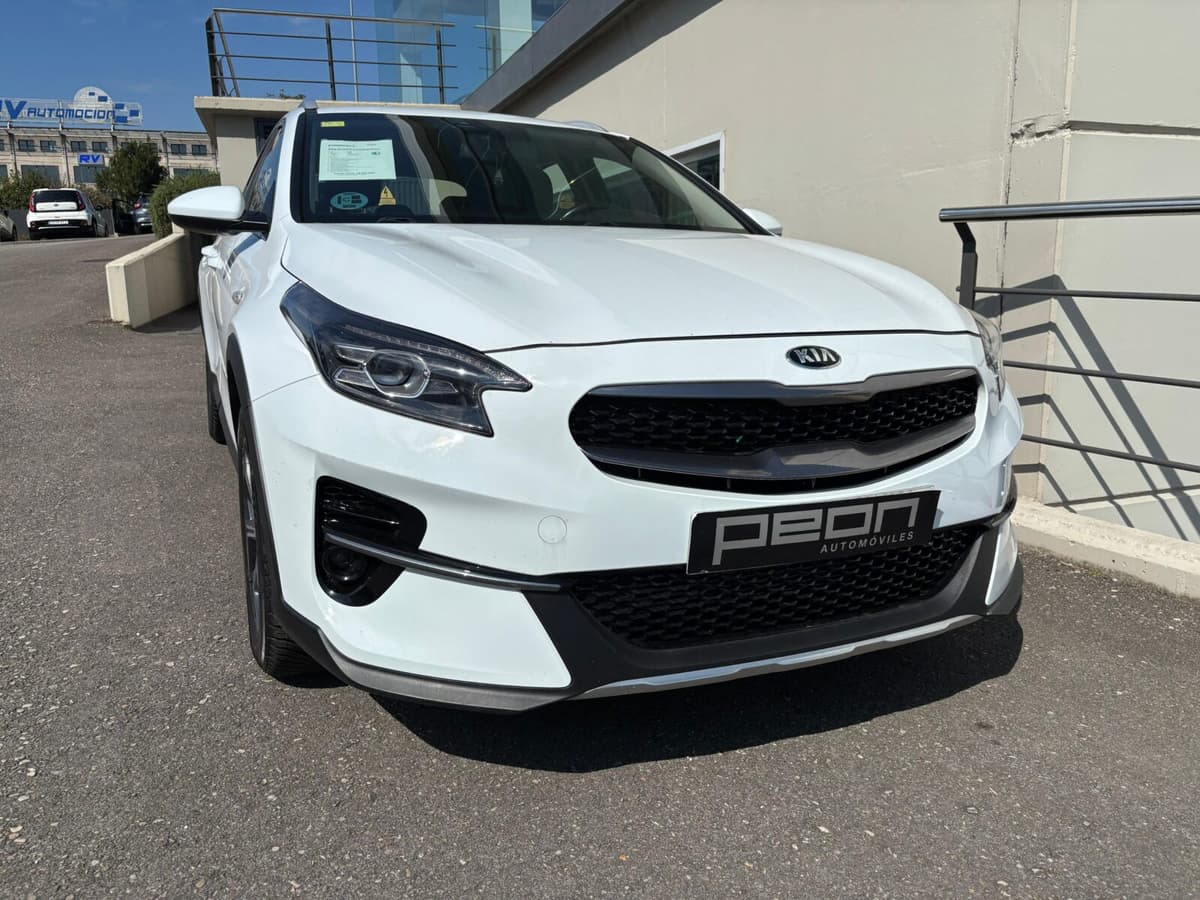 KIA XCeed 1.6 CRDI Drive 5p — foto 3