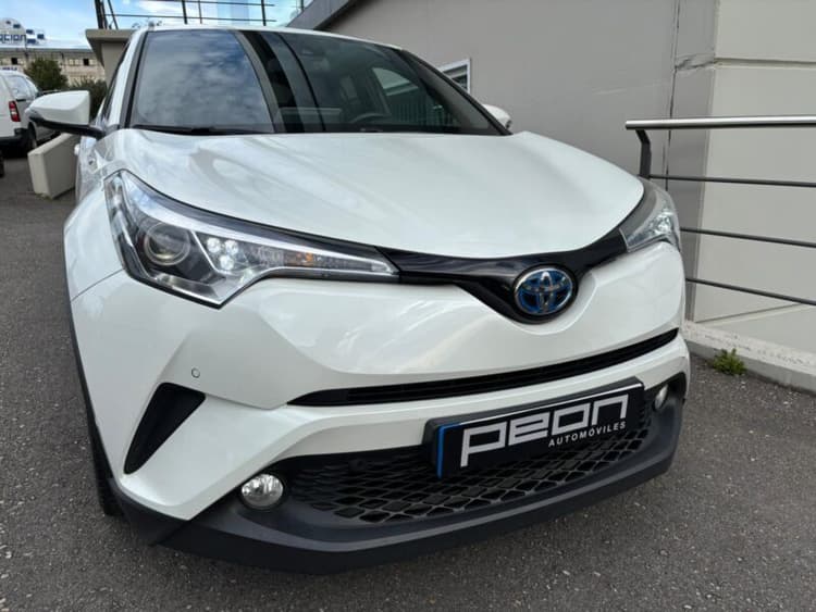 Miniatura 3 de 5 del coche: TOYOTA C-HR 1.8i 125H Advance