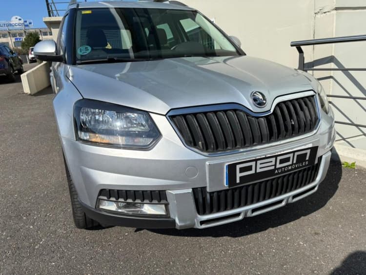 Miniatura 3 de 5 del coche: Skoda Yeti 2.0 TDI Ambition