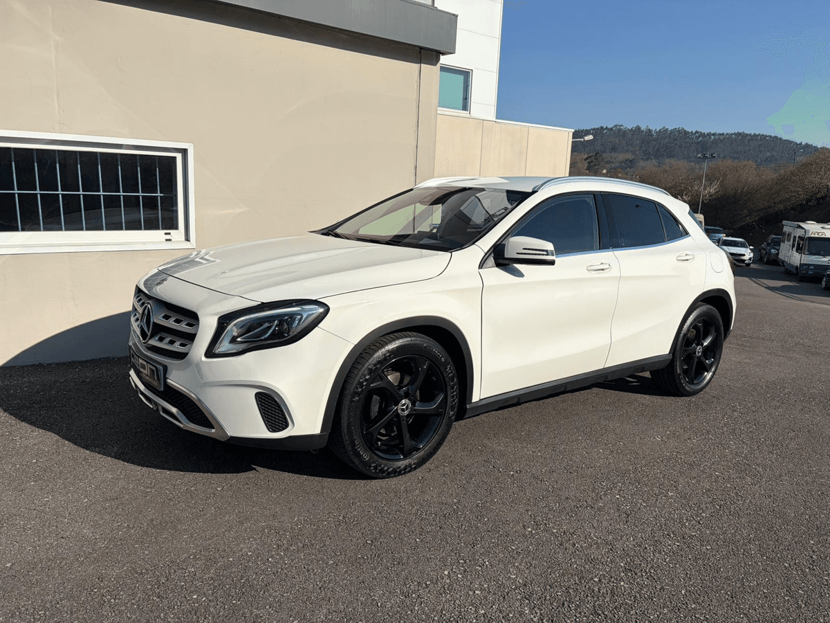 Mercedes-Benz GLA 200d 7G Urban — foto 5