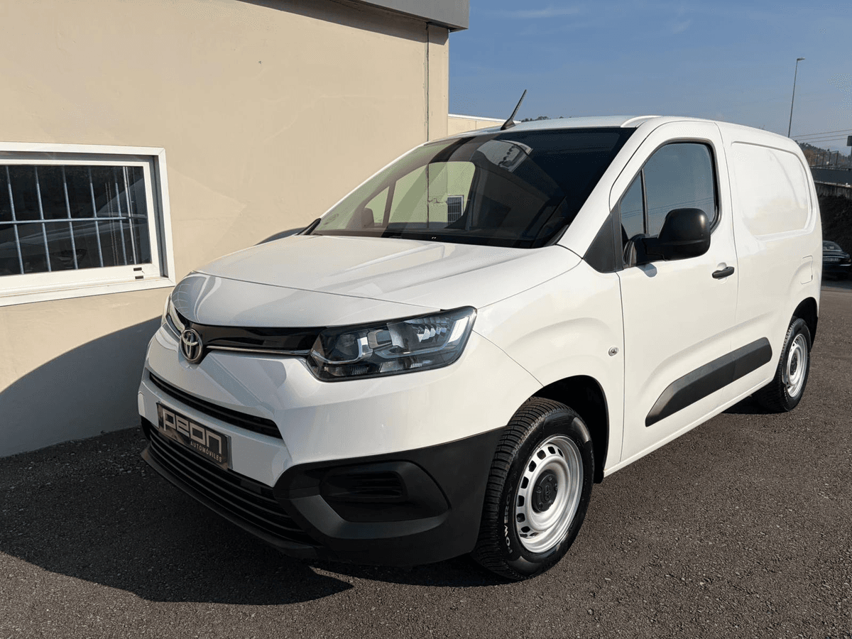Toyota Proace City 1.5 D MEDIAN — foto 5