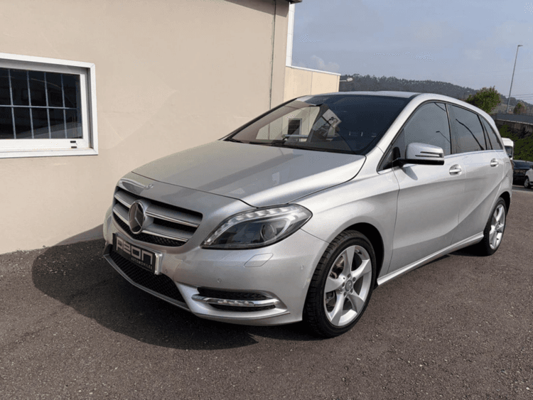 Miniatura 5 de 5 del coche: Mercedes-Benz B 180 CDI 7G Sport