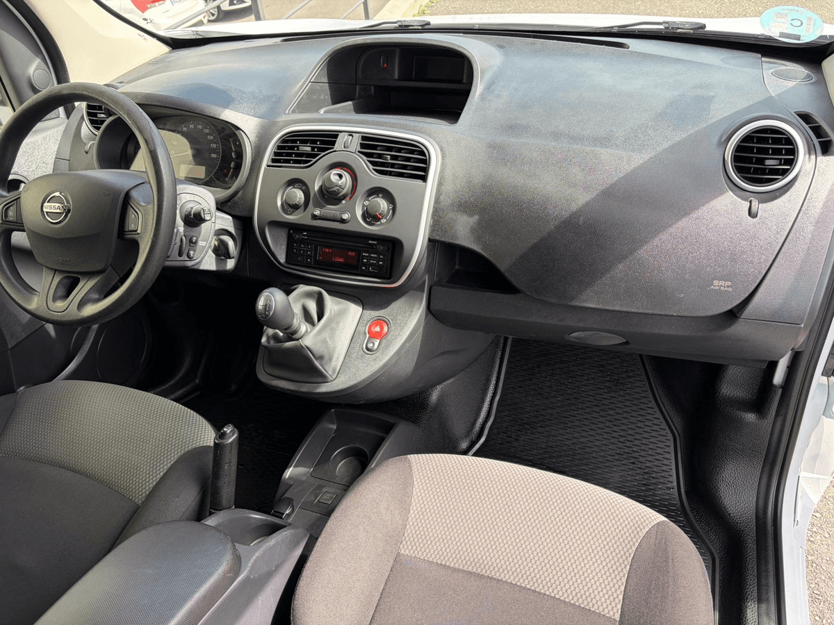 Nissan NV250 DCI Furgón — foto 4