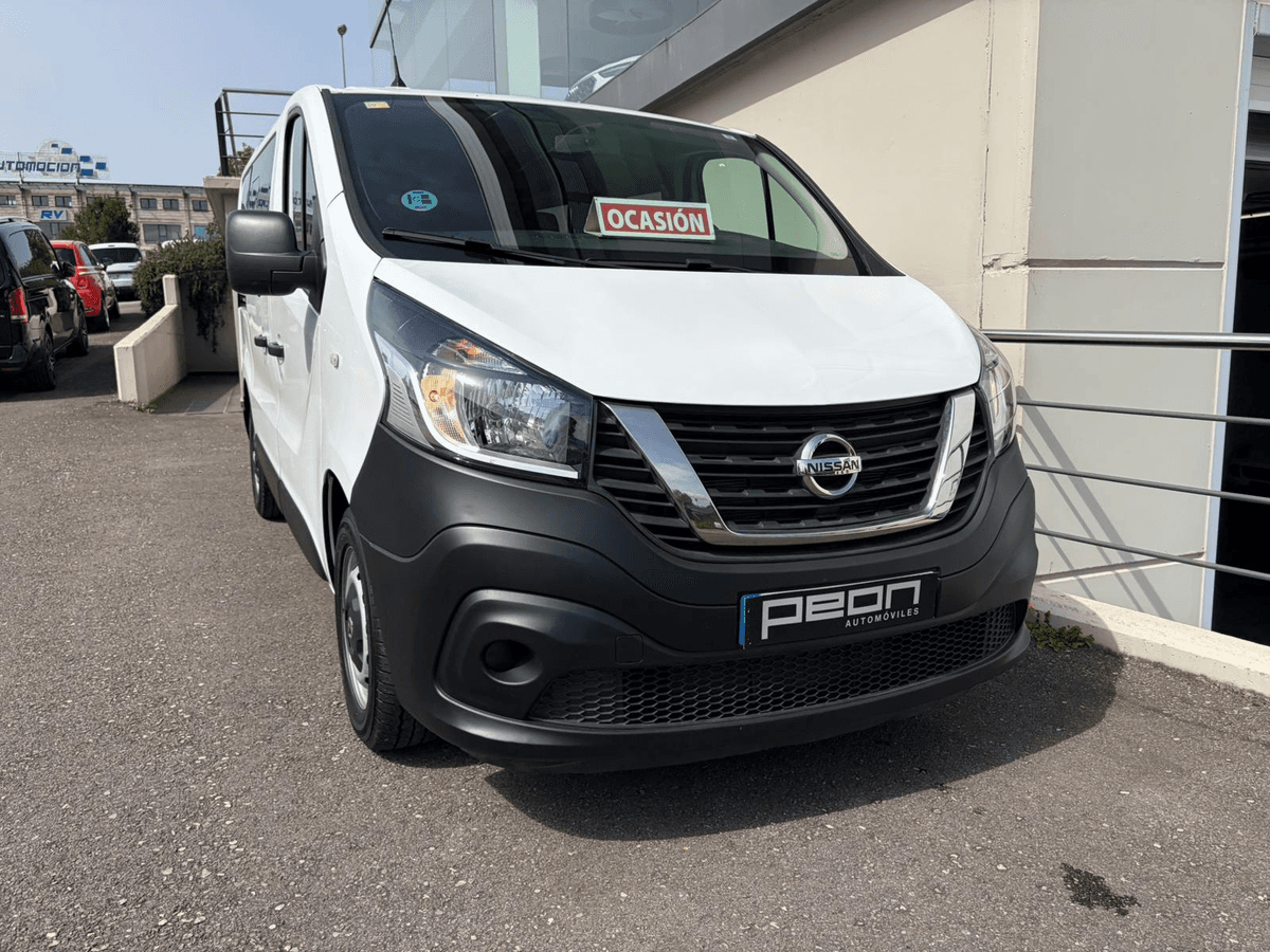 Nissan NV300 Combi 6 2.0 DCI — foto 3