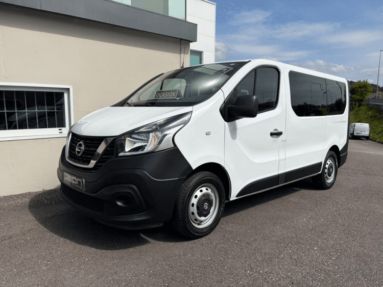 Miniatura 5 de 5 del coche: Nissan NV300 Combi 6 2.0 DCI