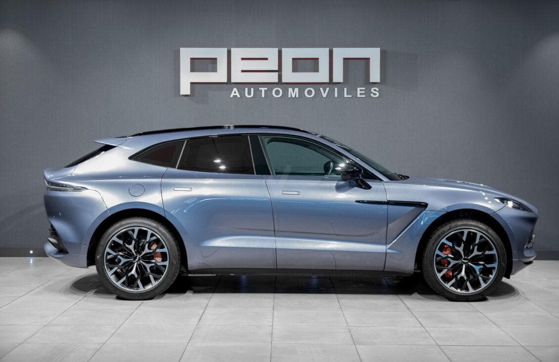 Aston Martin DBX — foto 2