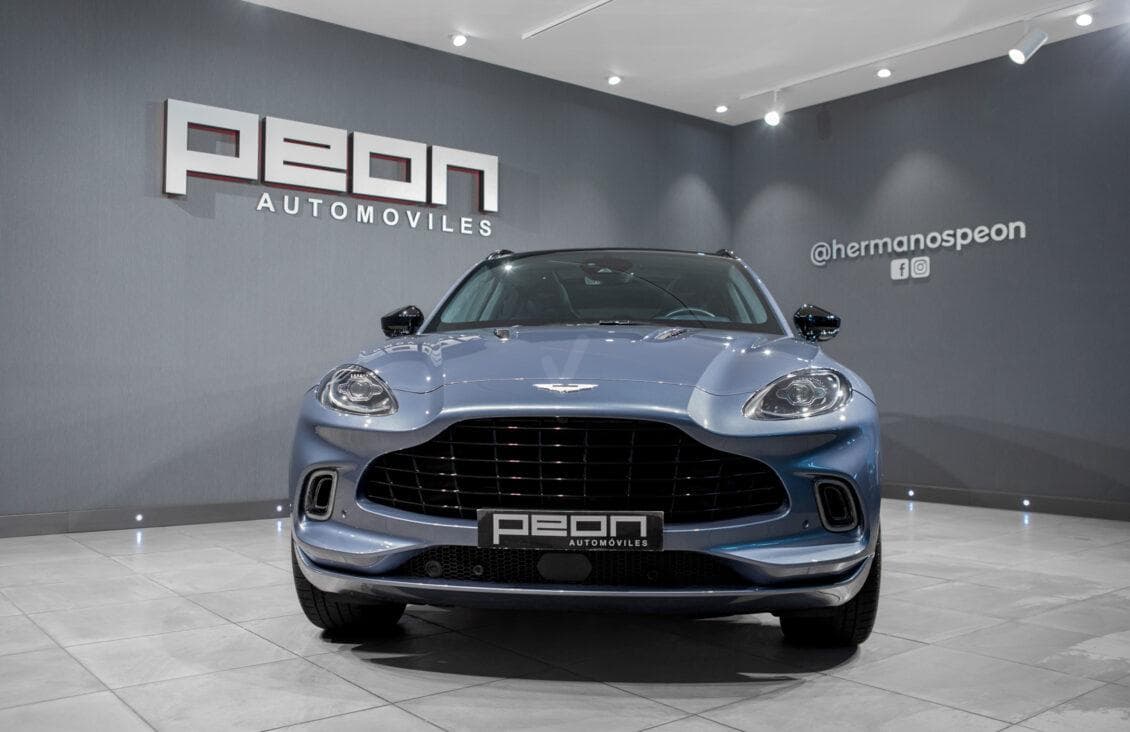Aston Martin DBX — foto 3