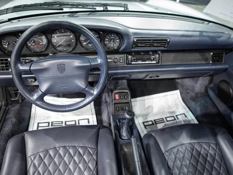 Miniatura 4 de 5 del coche: Porsche 911/993 Carrera Cabriolet