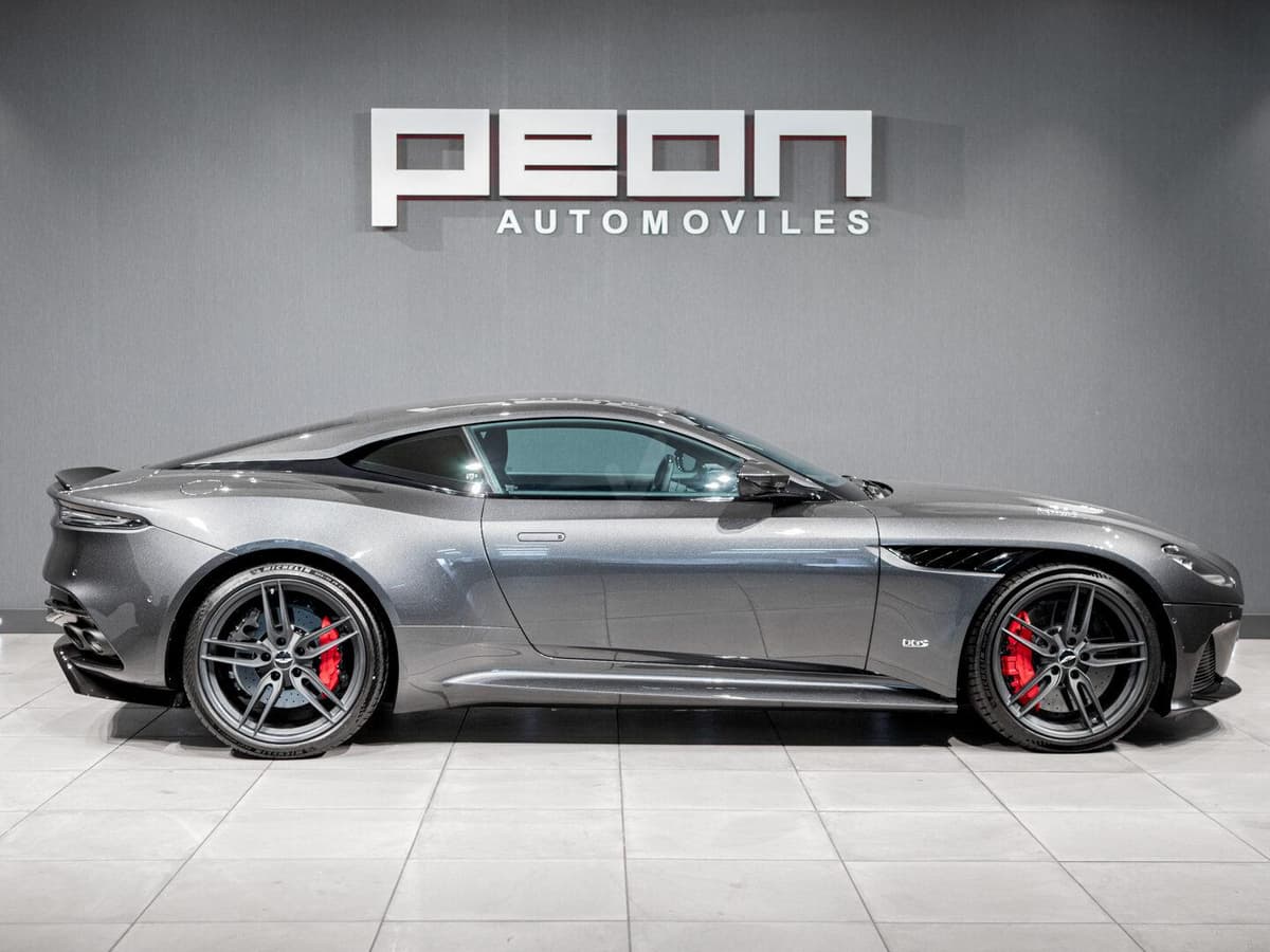 Aston Martin DBS Superleggera — foto 2