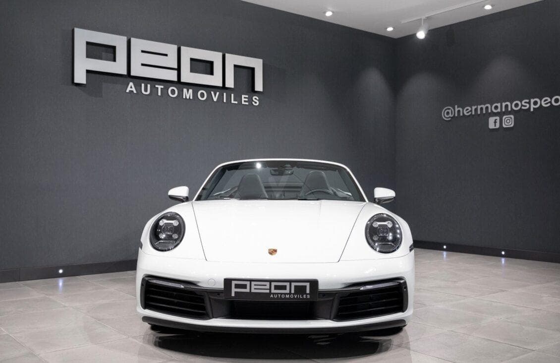 Porsche 911/992 Carrera Cabrio — foto 3
