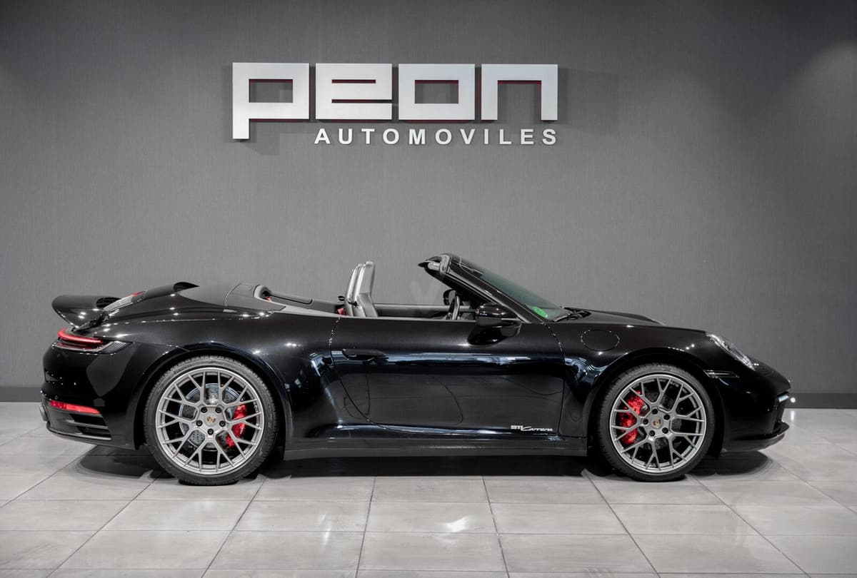 Porsche 911/992 Carrera Cabriolet — foto 2