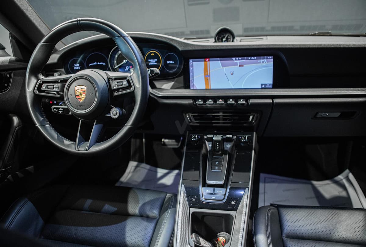 Porsche 911/992 Carrera Cabriolet — foto 4