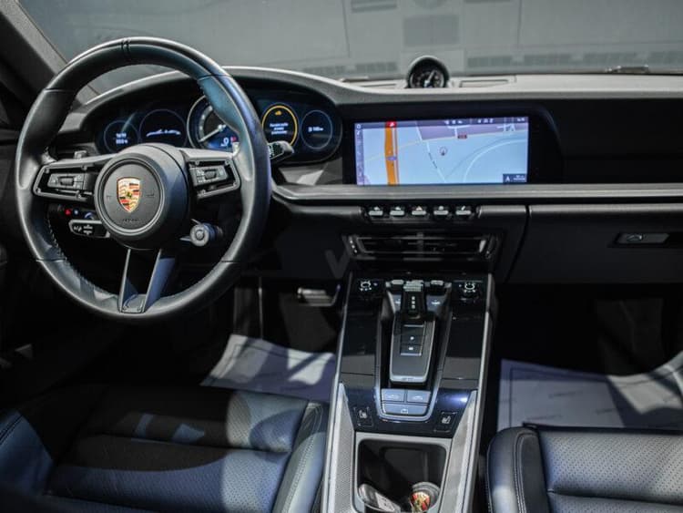 Miniatura 4 de 5 del coche: Porsche 911/992 Carrera Cabriolet