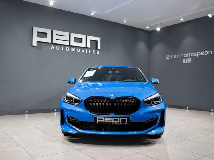 Miniatura 3 de 5 del coche: BMW 118d M-Sport