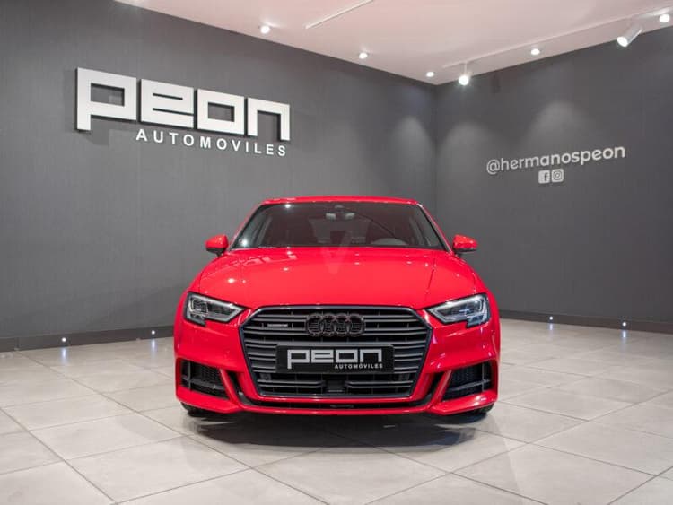 Miniatura 3 de 5 del coche: Audi A3 Sedán 35 TDI Quattro S-Line